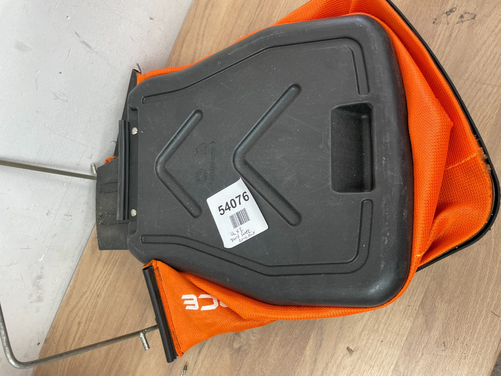 Yard Force lawn mower 30L Grass Collection Bag — Used (photo 2)