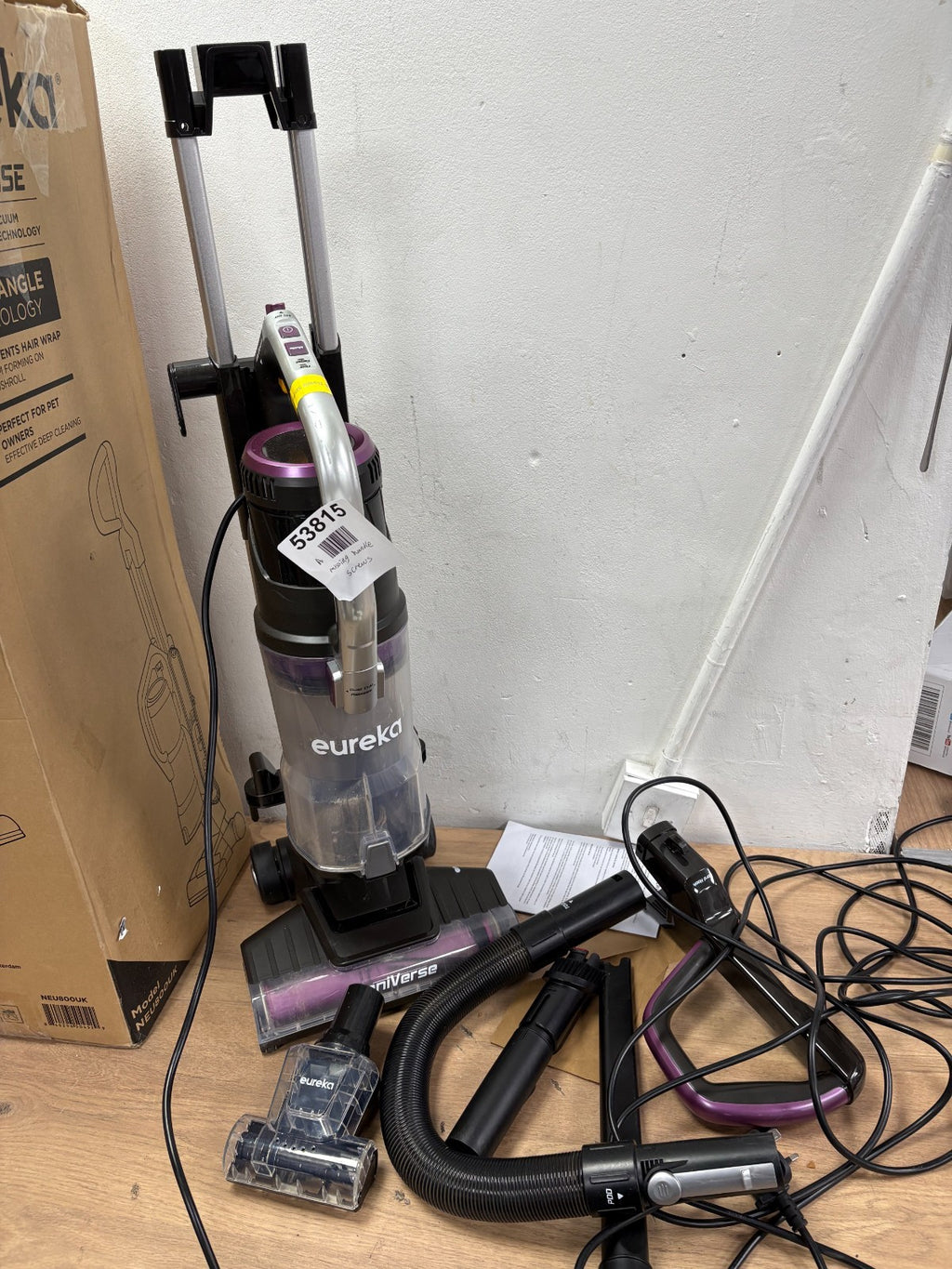 EUREKA Upright Vacuum Cleaner NEU800