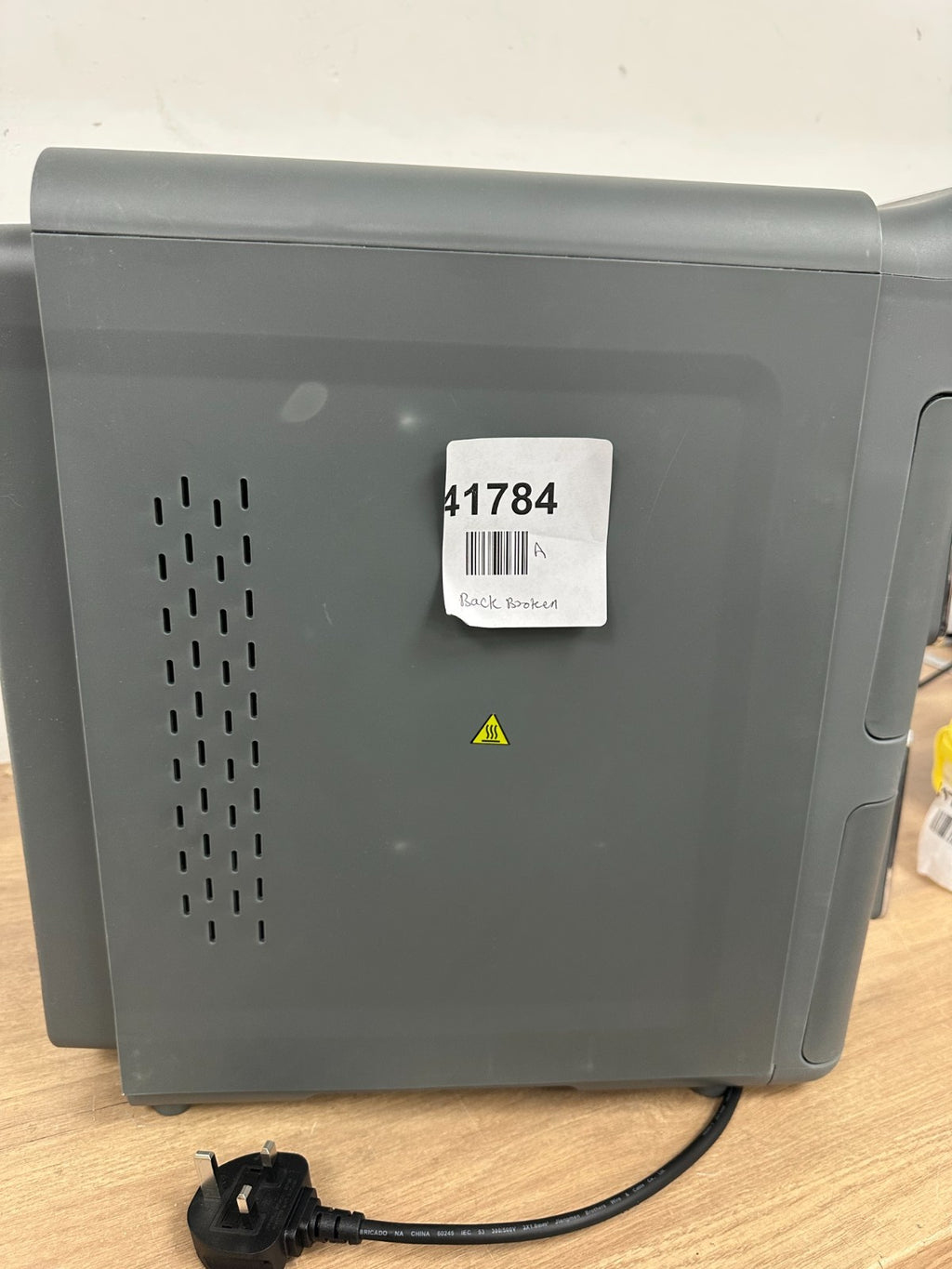 Tower Vortx Dual Stack Air Fryer with Digital Control Panel, Space