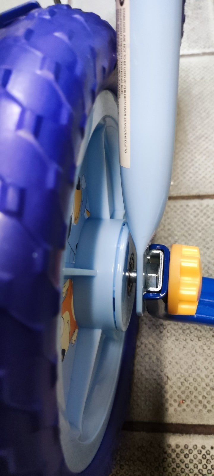 Bluey M004686 10 inch Training Bike - Missing part