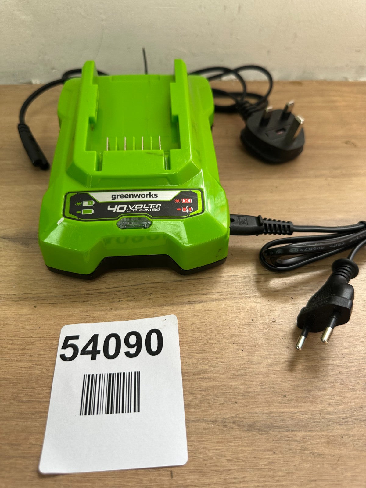 Greenworks CAF813 Battery charger — Used (photo 4)