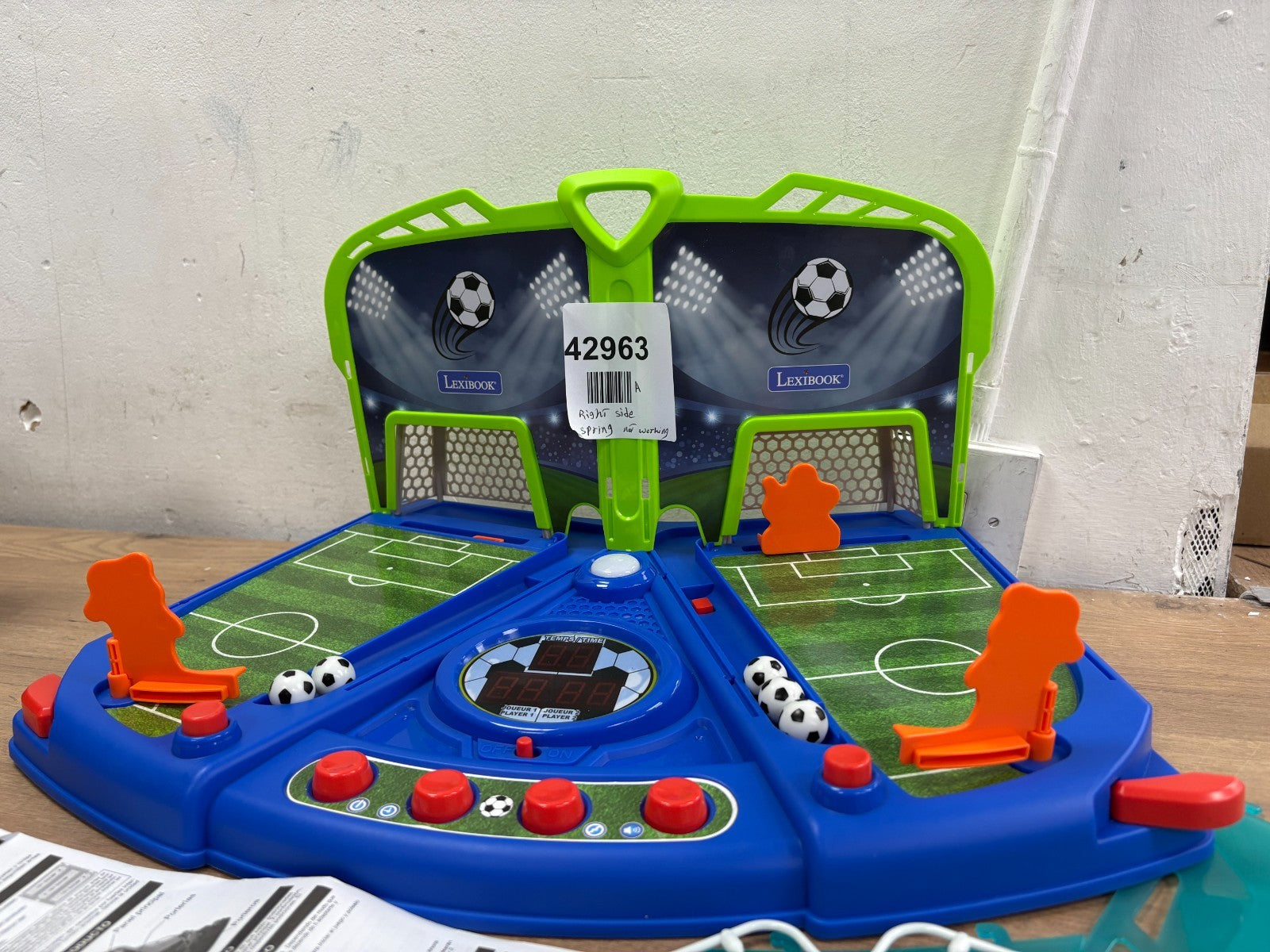 Lexibook, Electronic Football Game with Light and Sound Effects for 2 Players