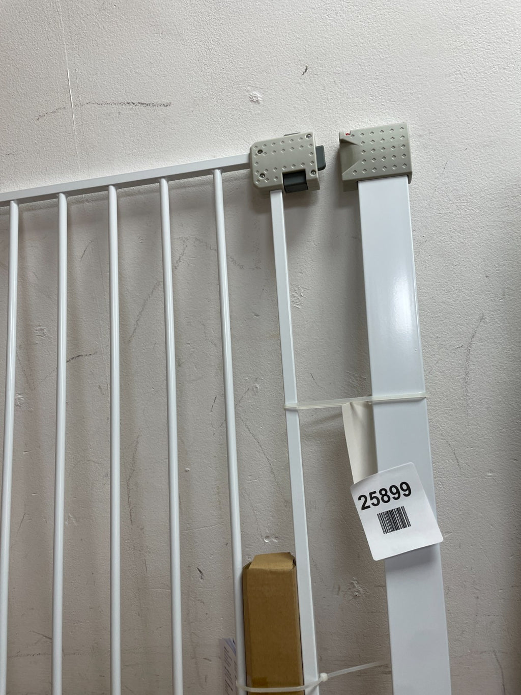 Safety SecurTech Simply Close Metal Gate - White