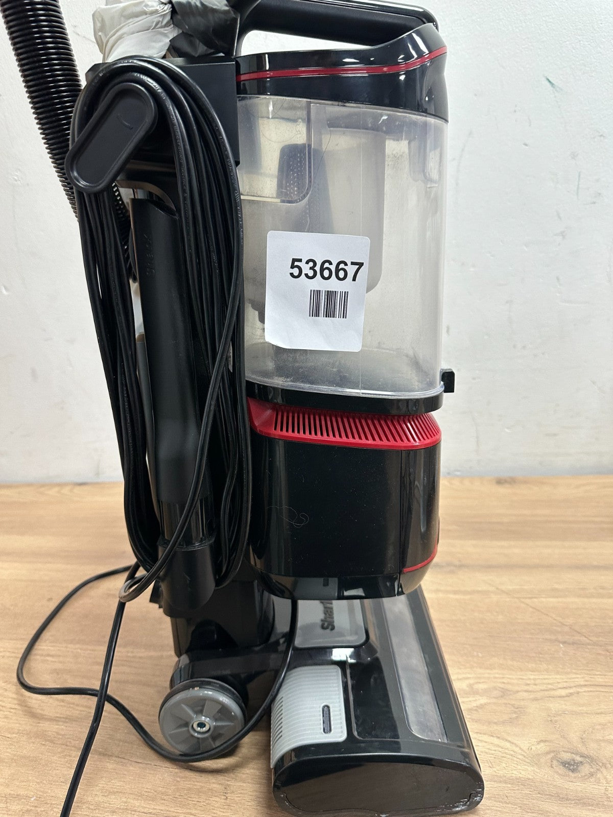 Shark Lift-Away 1.1L Corded Upright Vacuum Cleaner with TruePet - Red (NV602UKT)
