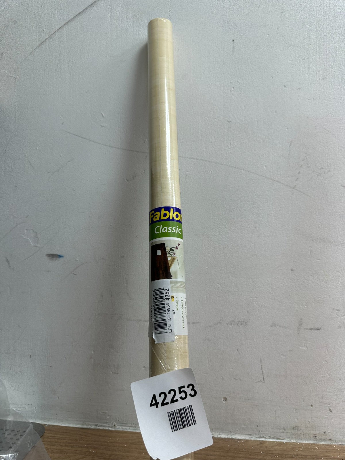 Fablon 67.5cmx2m Sticky Back Self Adhesive Vinyl Beech Pale - FAB11172