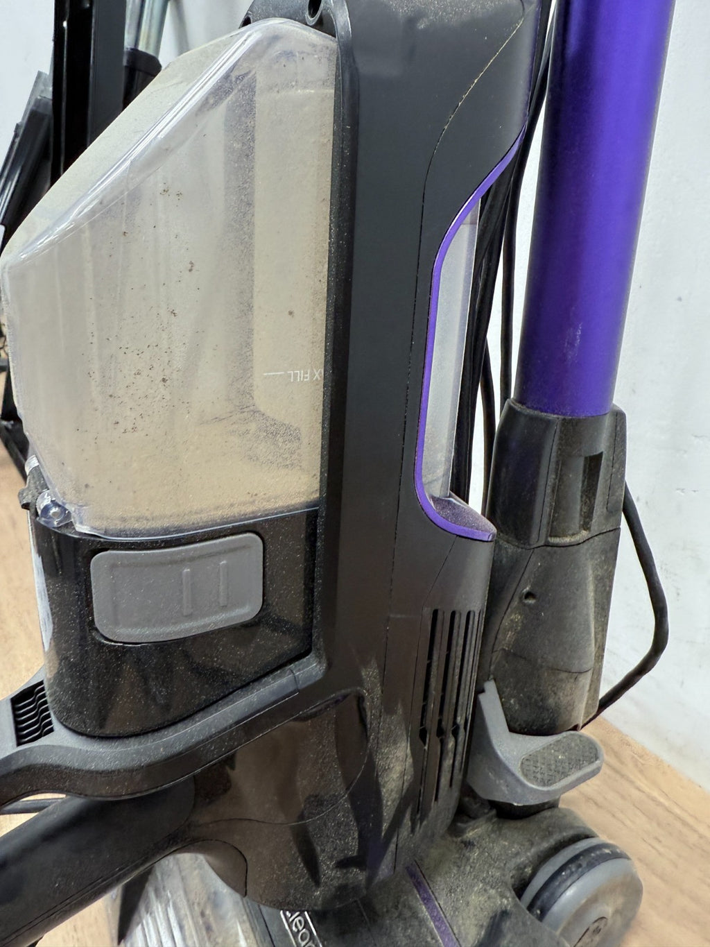 Shark HZ500UK Anti-hair Wrap Upright Vacuum Cleaner HEPA Filter Bagless