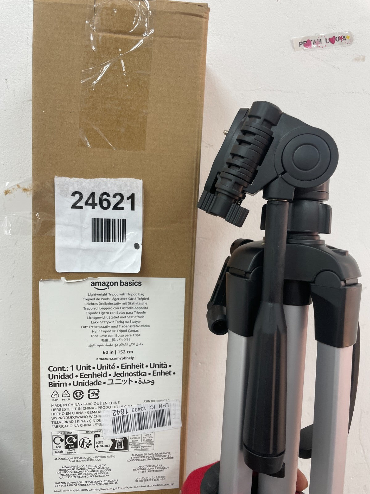 AmazonBasics 60 Inch Lightweight Tripod With Bag — New (other) (photo 3)
