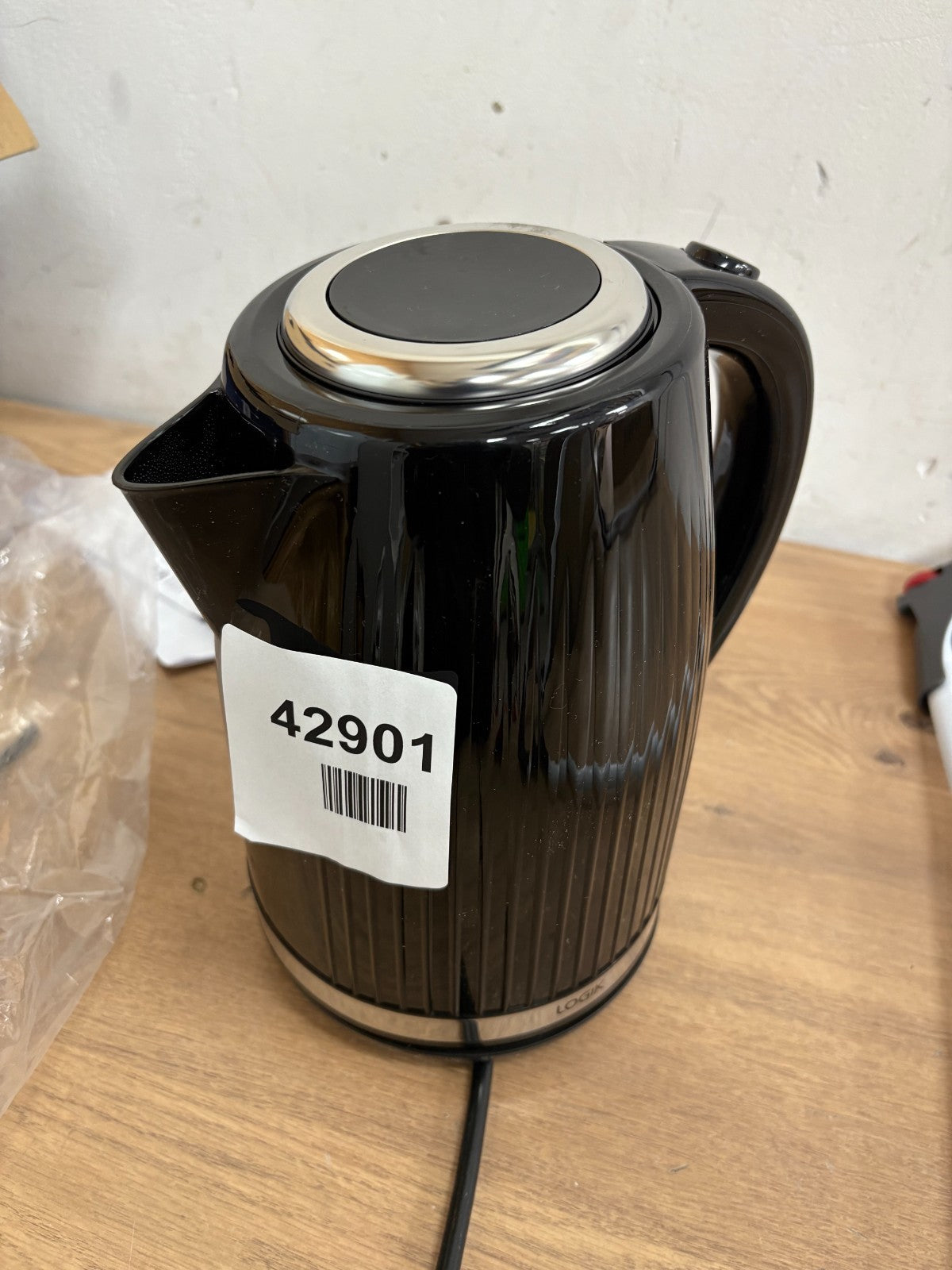 LOGIK L17PKB23 Jug Kettle - Black