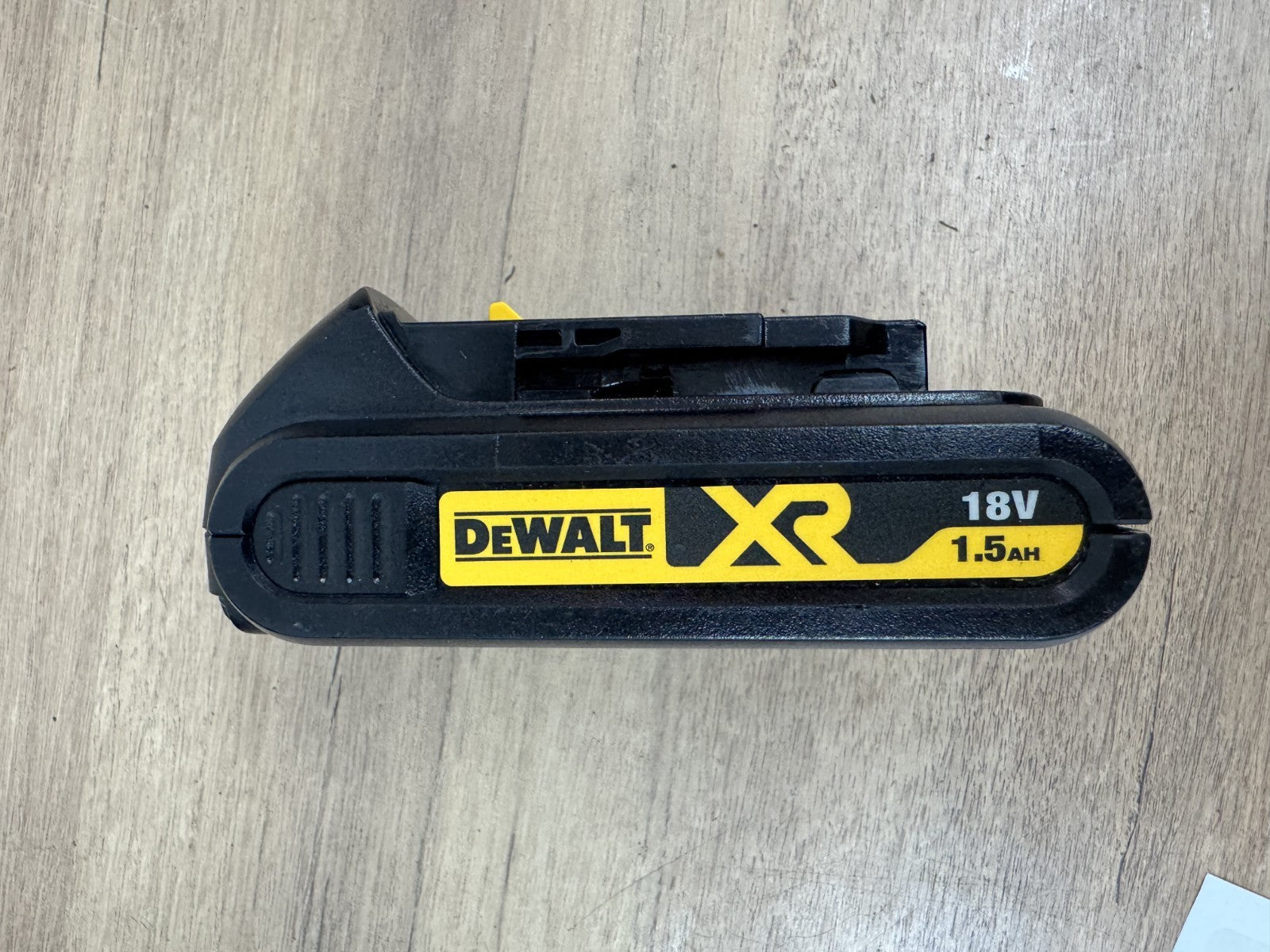 DEWALT DCB181 18V 1.5AH XR LI-ION BATTERY