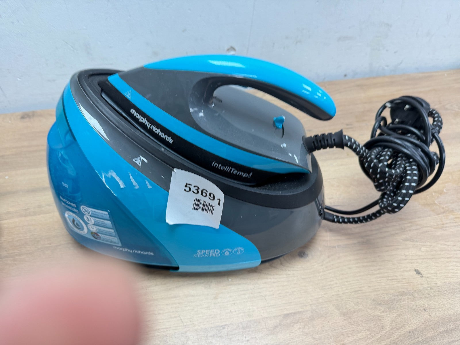 Morphy Richards Speed Pro IntelliTemp 332103 Steam Generator Iron Black & Teal