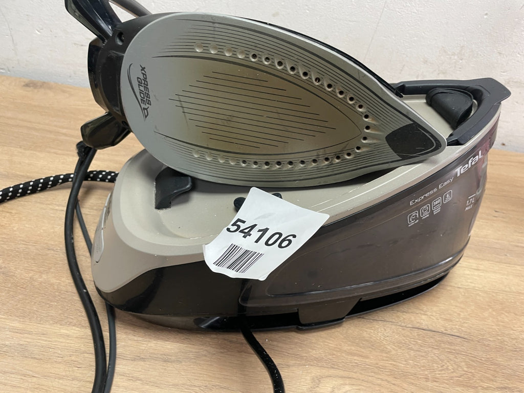 Tefal Express Easy SV6140 Steam Generator Iron - Black & Steel Grey — Used (photo 4)