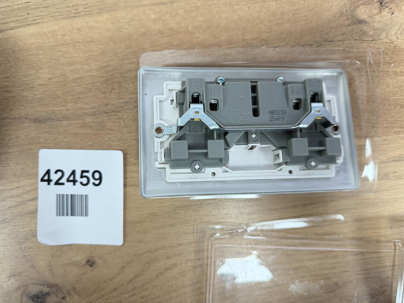 BG Nexus 2 Gang Switch Socket - Polished Chrome