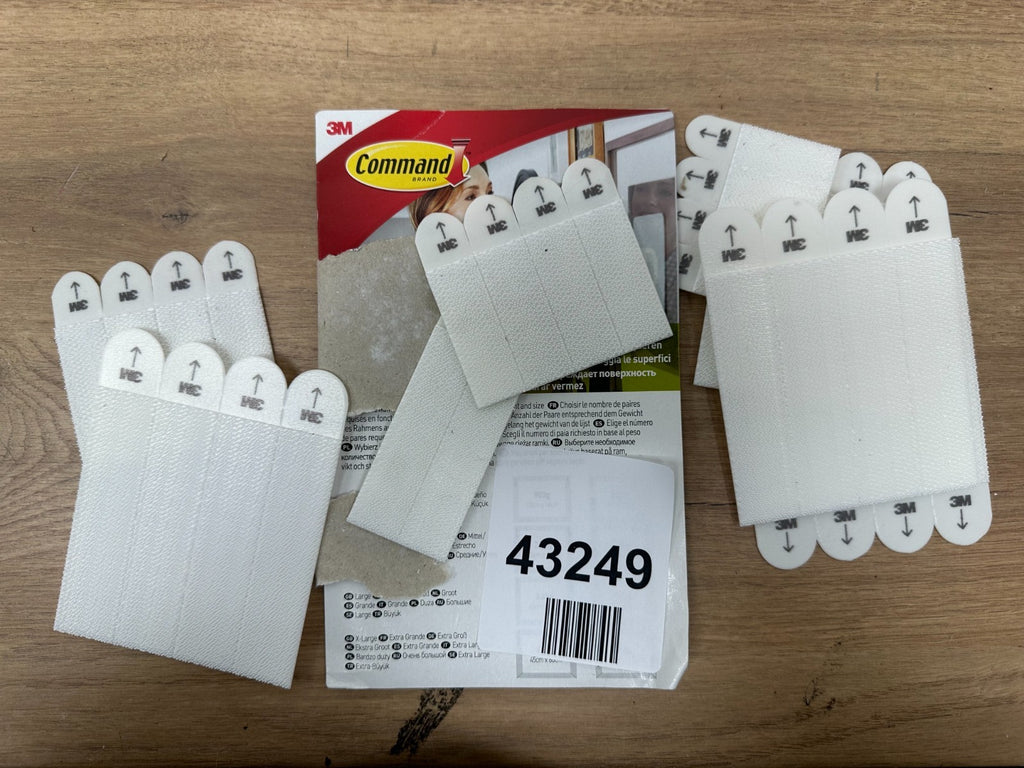 Command Small Picture Hanging Strips
