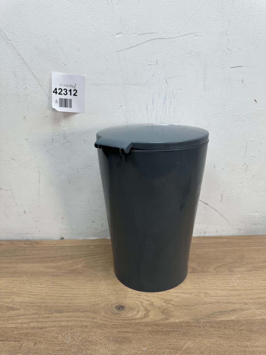 TATAY Bathroom Bin with Pedal Diabolo