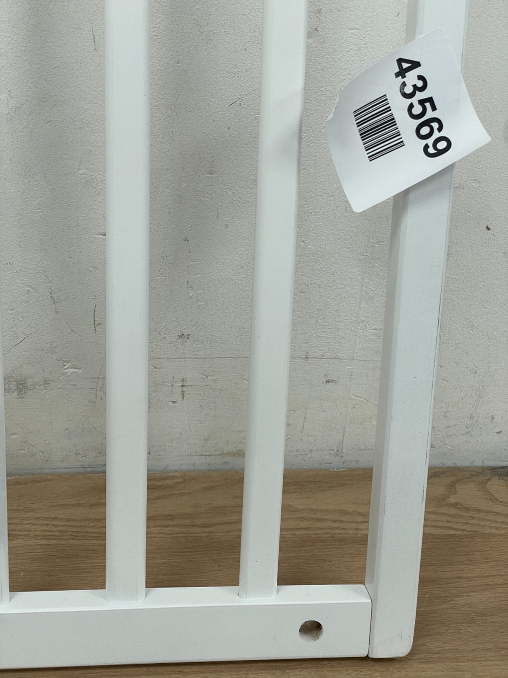 Safetots Simply Secure Wooden Stair Gate, 72cm - 79cm. White Screw Fit Baby Gate
