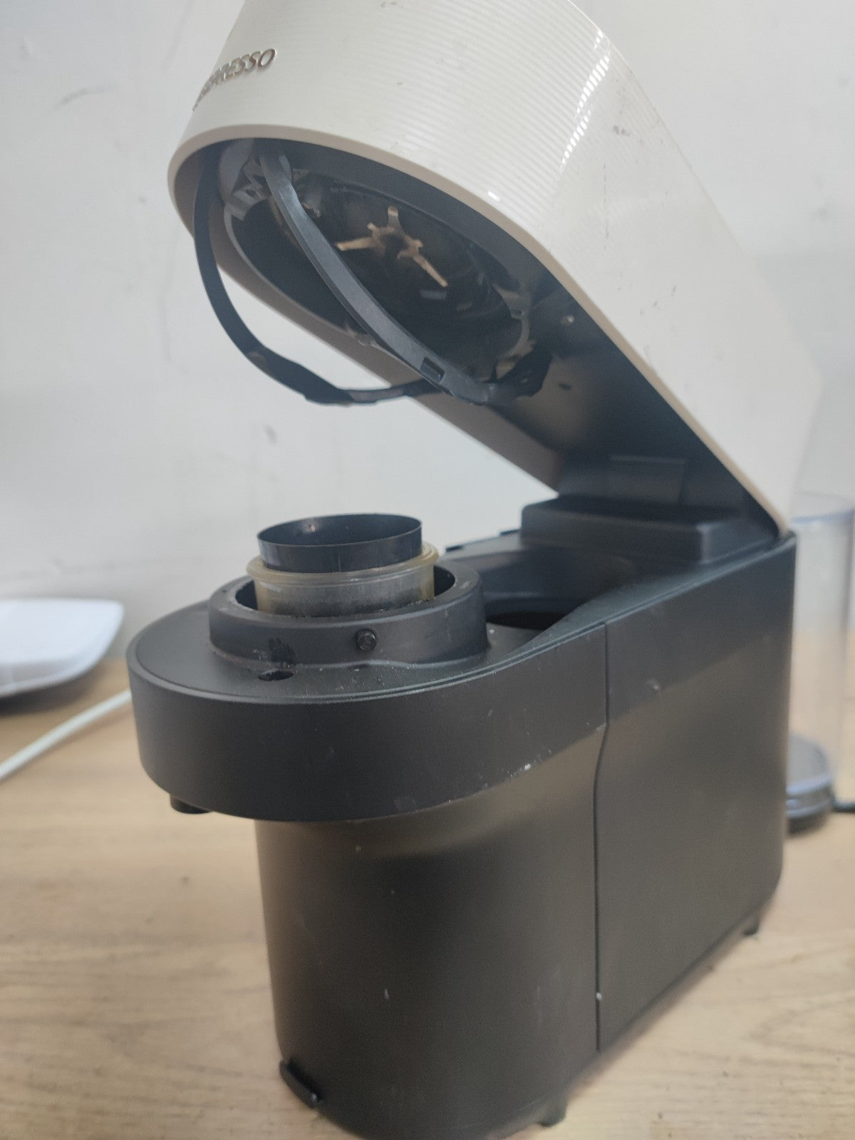 Krups Nespresso Vertuo Coffee Machine XN920