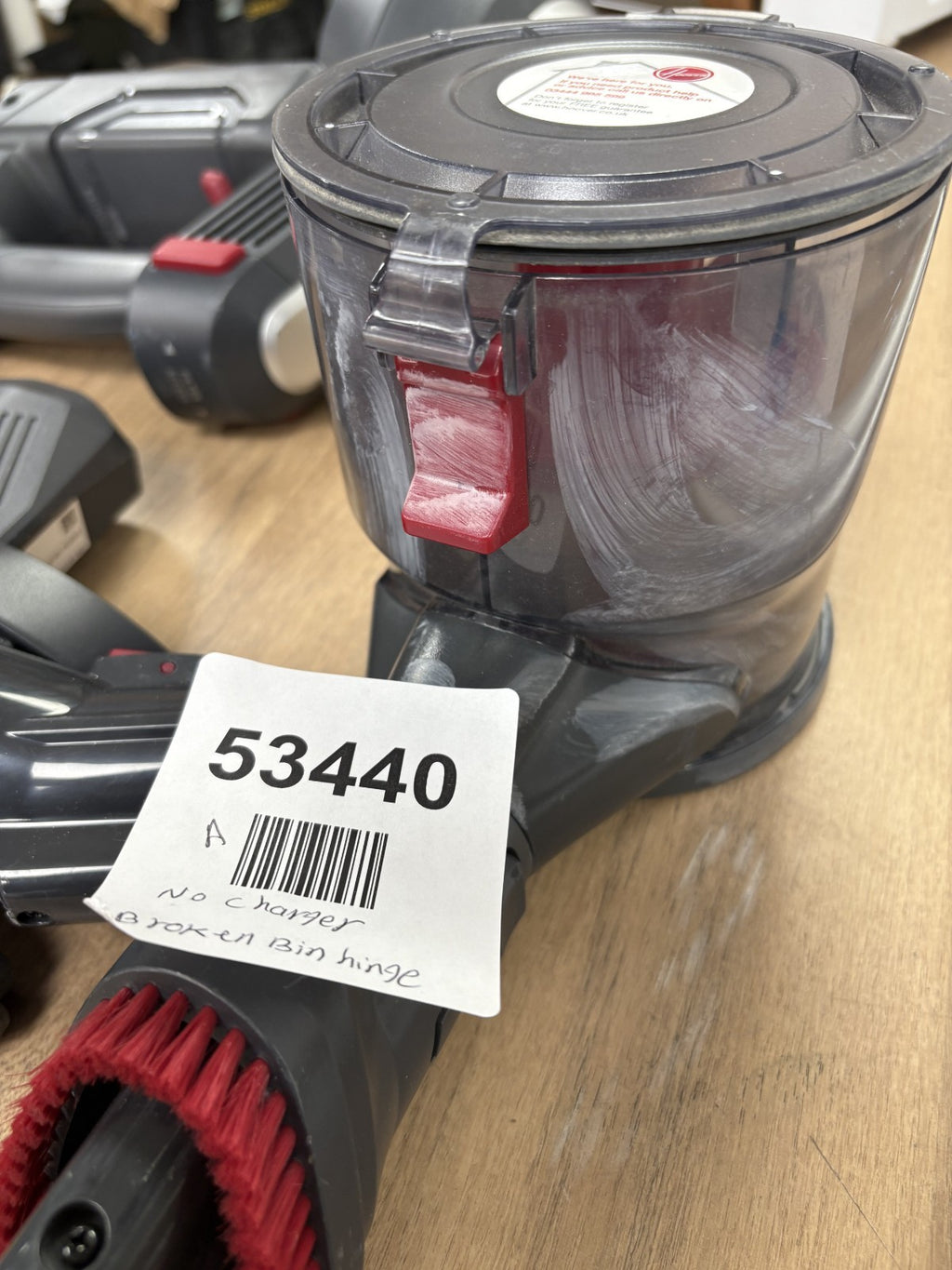 Hoover Cordless Vacuum Cleaner- No charger, Broken bin hinge