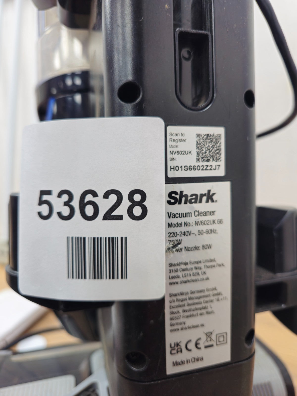 Shark NV602UK Lift-Away Upright Vacuum Cleaner - Black/Blue