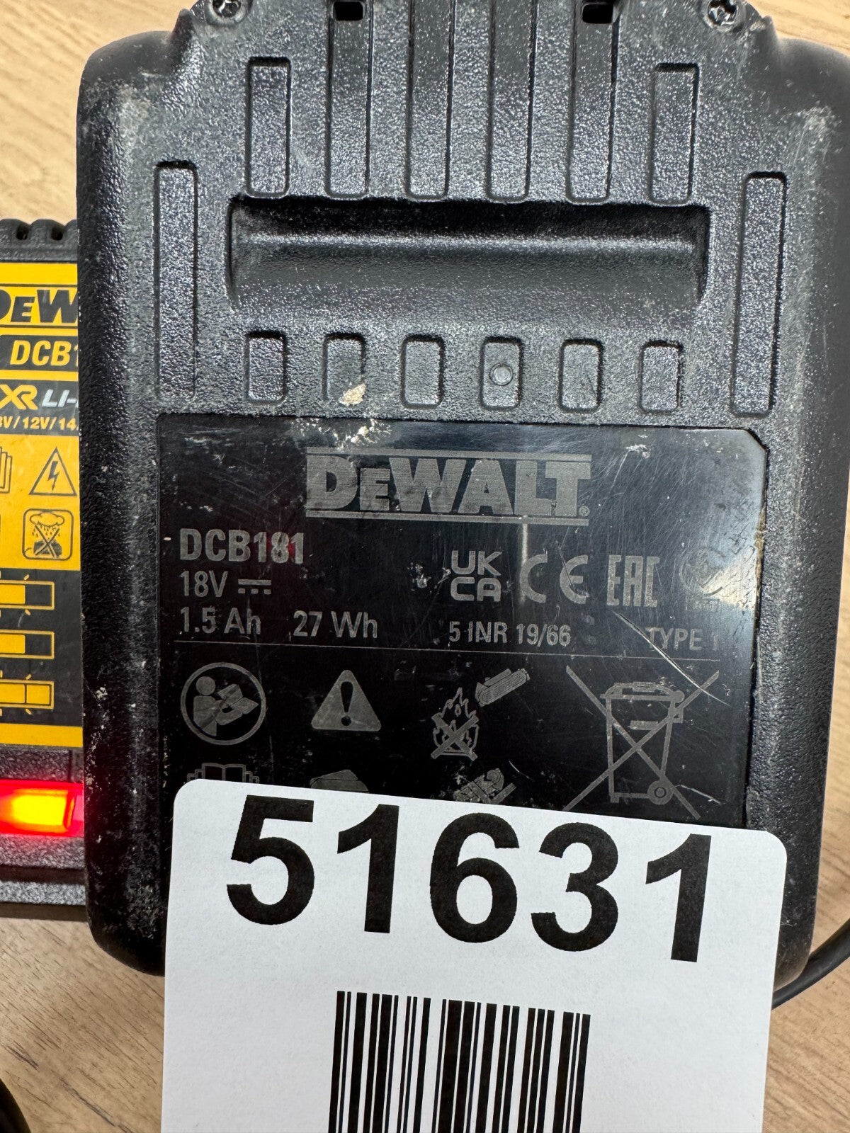 DEWALT DCB115 XR Multi-Voltage Battery Charger (DCB115-GB)