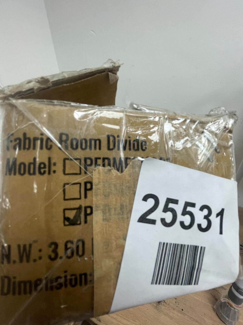 VEVOR Room Divider, 3 Panels Room Divider — New (other) (photo 4)
