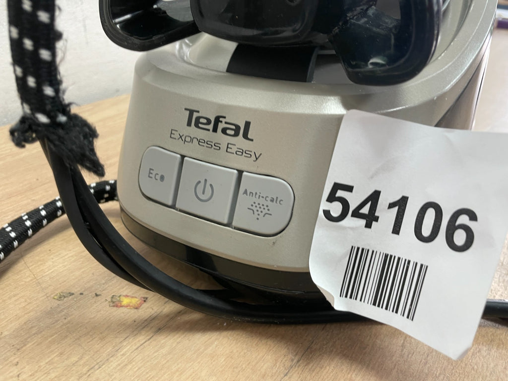 Tefal Express Easy SV6140 Steam Generator Iron - Black & Steel Grey — Used (photo 6)