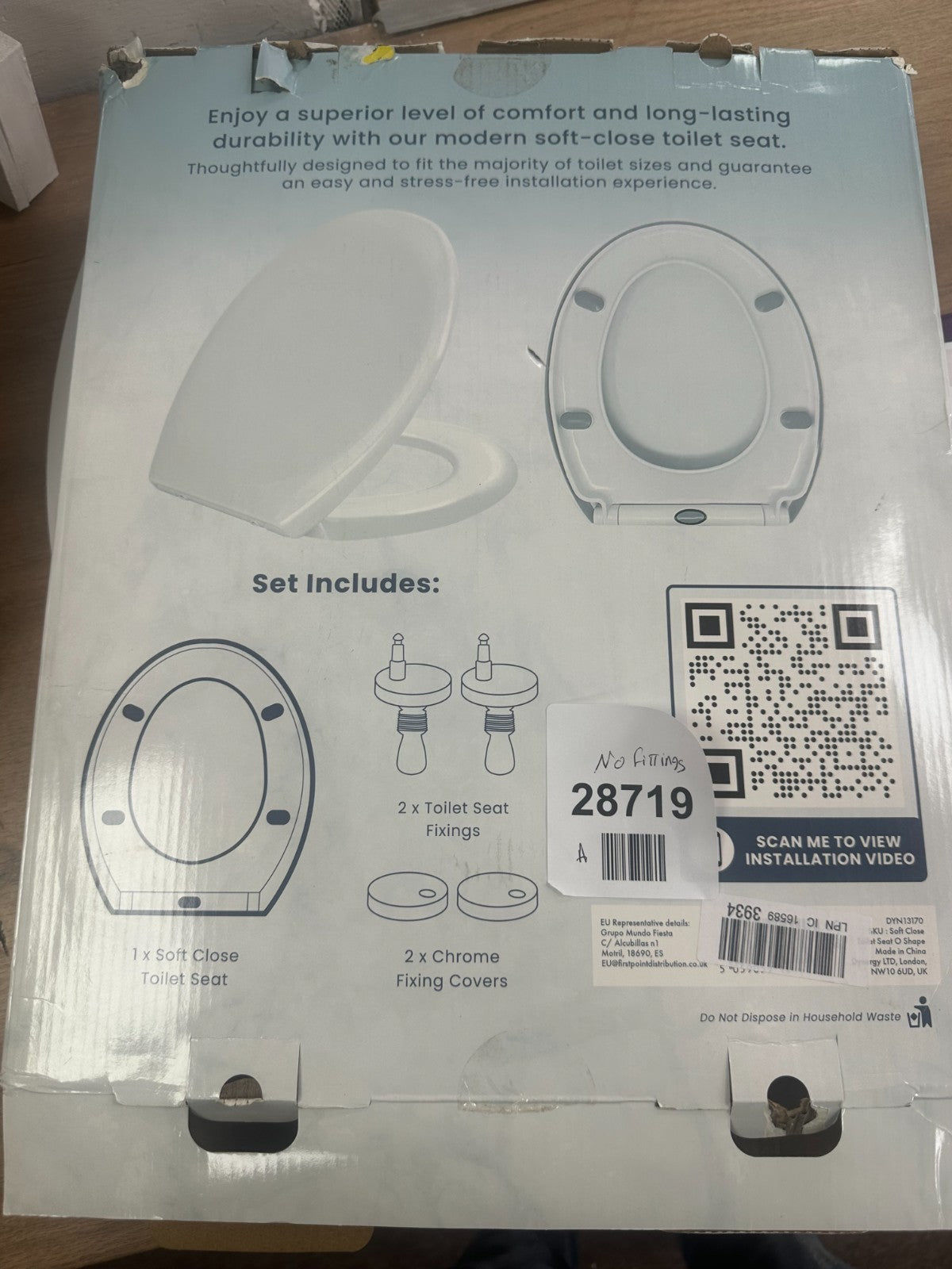 CUQOO Oval Toilet Seat Soft Close with Quick Release Hinges- No fittings