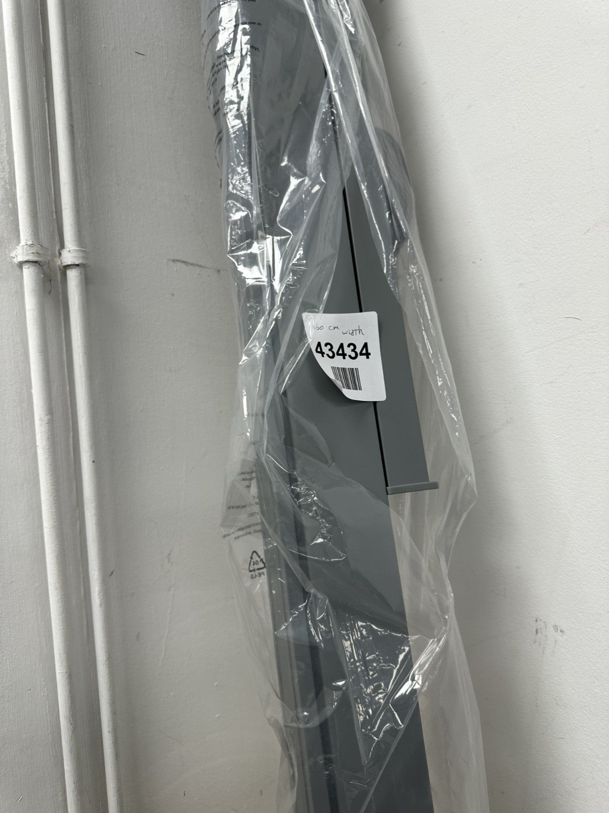 VOUNOT Retractable Side Awning Outdoor Privacy Protection Screen — New (other) (photo 4)