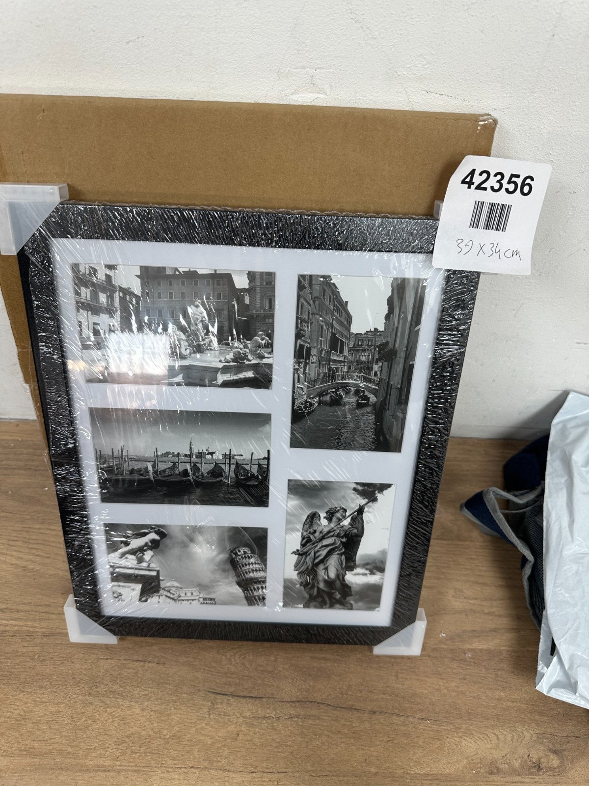 Americanflat 6x4 Collage Photo Frame with Shatter-Resistant Glass - Signature Co