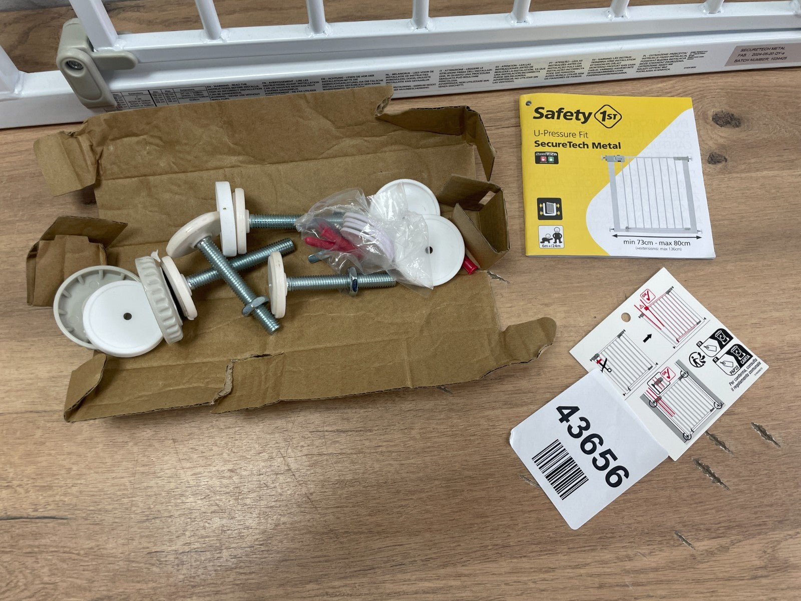 Safety 1st Secure Tech White Metal U-Shaped Pressure-Fit Safety Gate — New (other) (photo 3)
