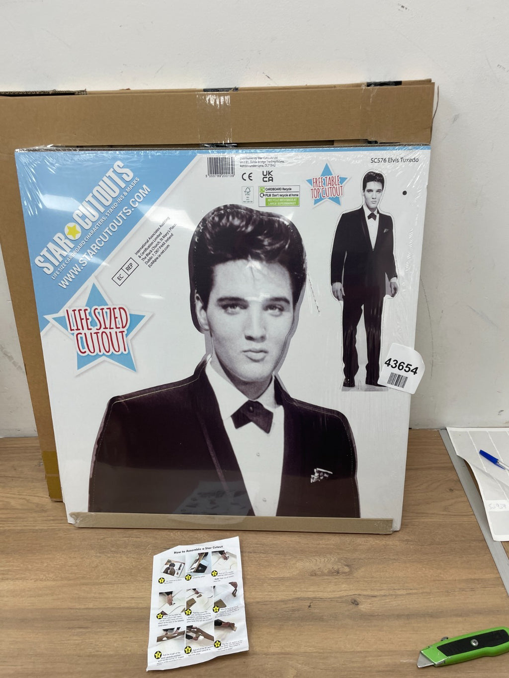 Star Cutouts Elvis Presley Tuxedo Cardboard Cutout115/8432 — New (other) (photo 2)