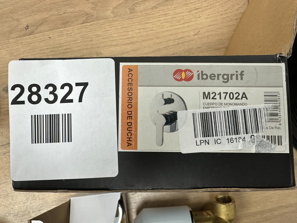 Ibergrif M21702A - Concealed Mixer Tap Chrome Silver