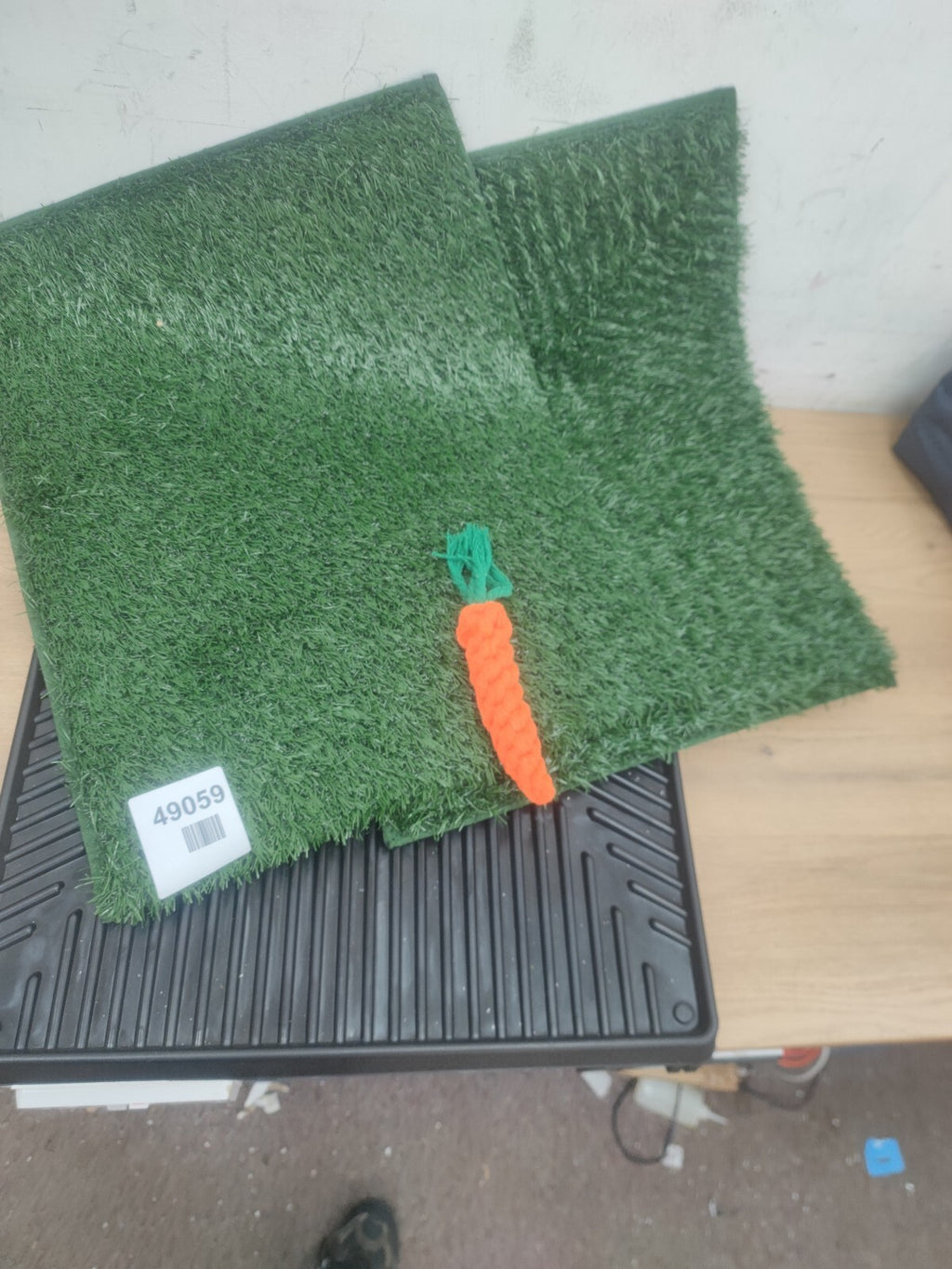 BRIAN & DANY Dog Toilet Tray with Two Artificial Grass Mats and Portable Dog Lit