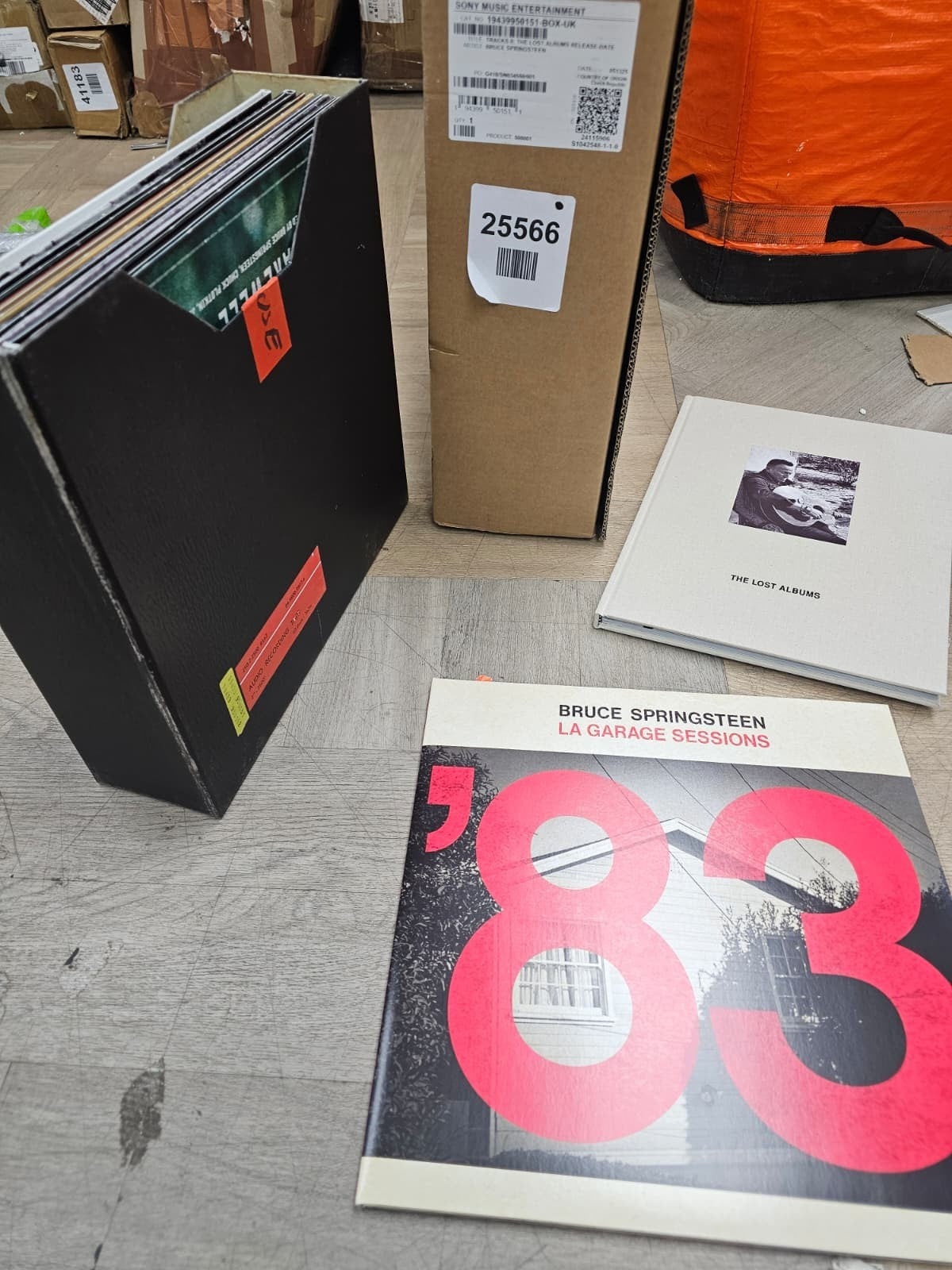 Tracks Ii: The Lost Albums LP, Box Set, 12" vinyl box set — New (other) (photo 2)