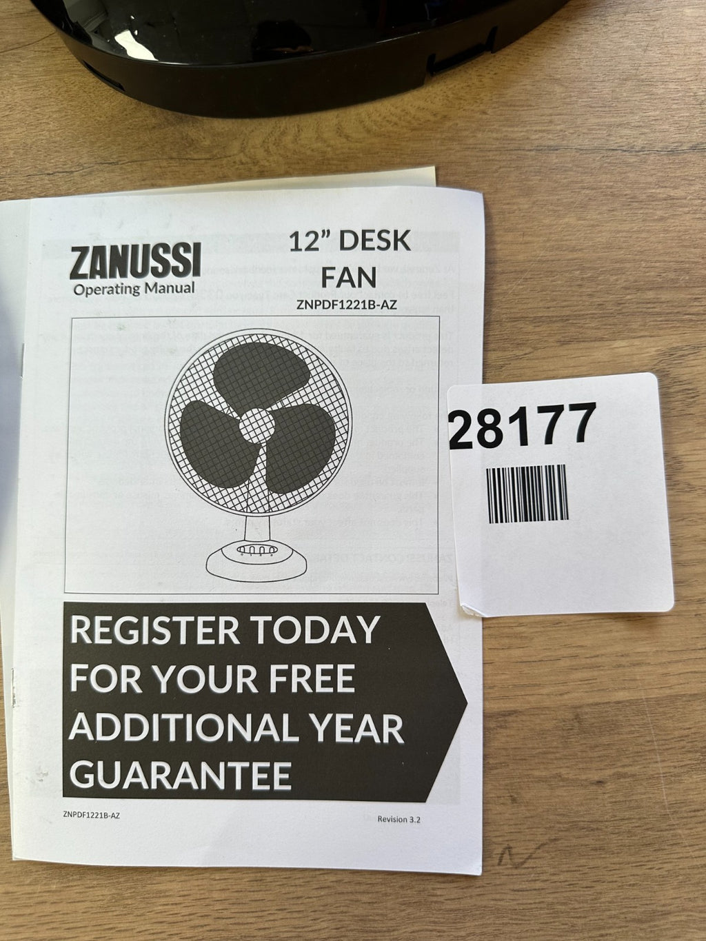 Zanussi ZNPDF1221B-AZ - 3 Speed Black Oscillating & told head Fan