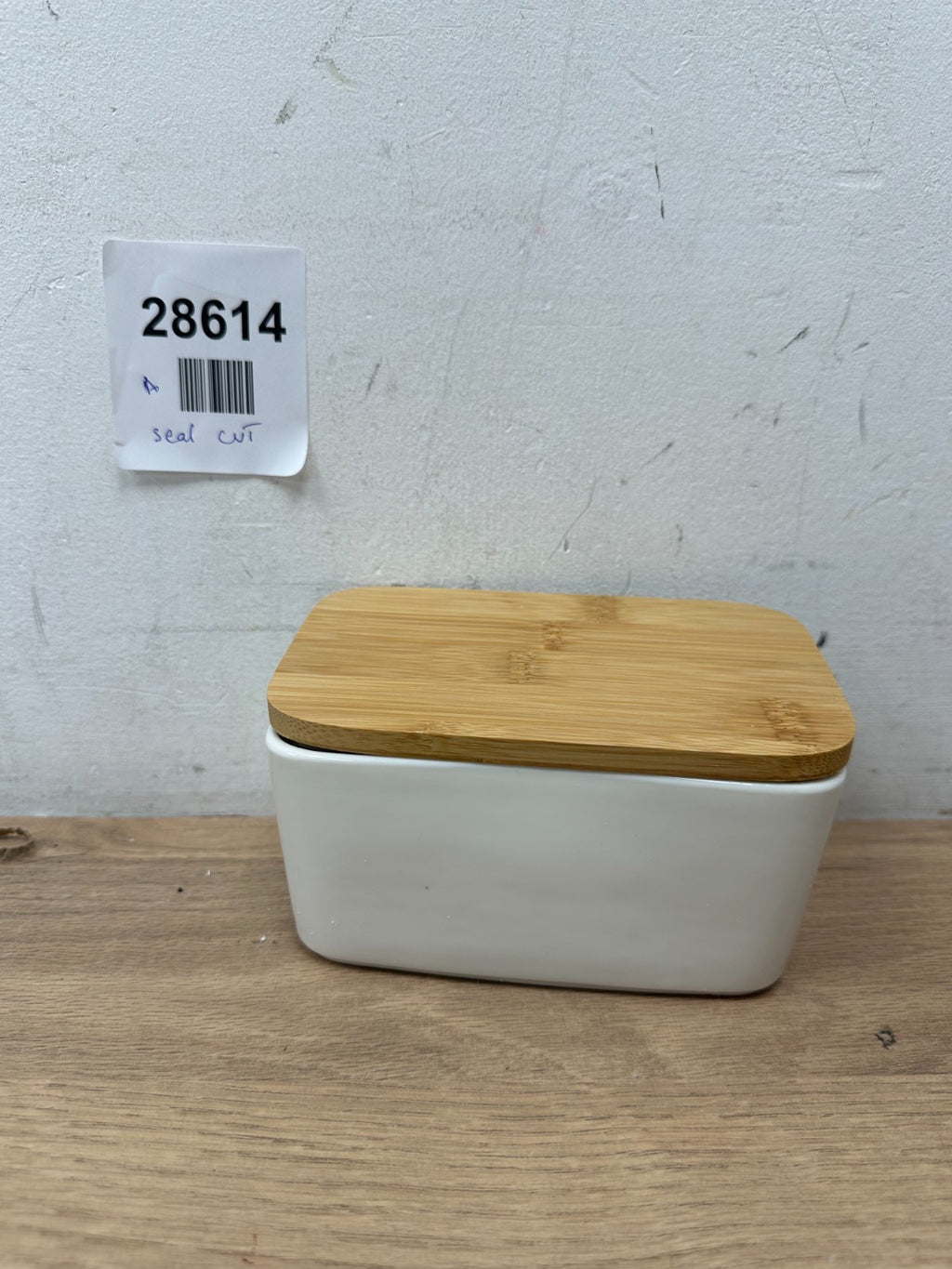 Ceramic Butter Dish Box Storage Tray Container With Bamboo Lid- Seal cut
