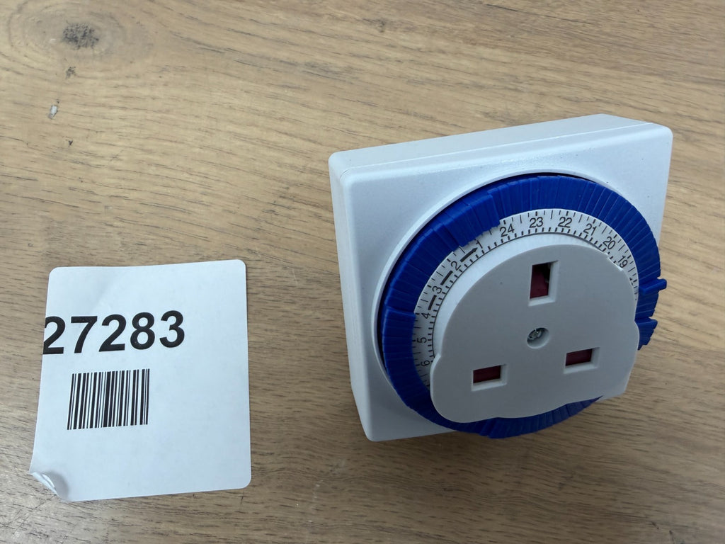 STATUS Timer Switch Square