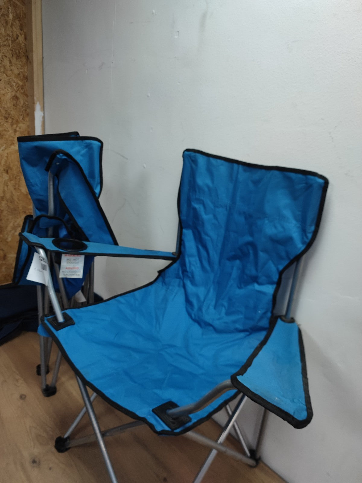 Chairs suitable for Camping & Hiking - Outdoor Recreation-2 chairs