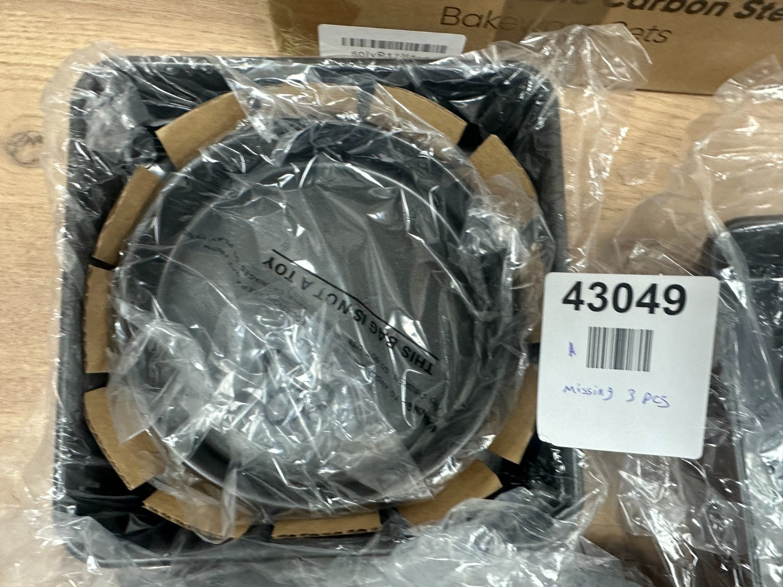 NutriChef Non-Stick Bakeware Set- Missing 3 pieces