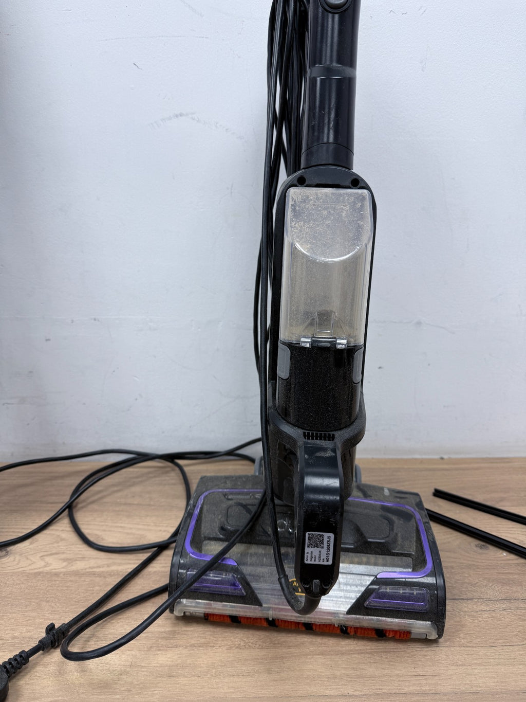 Shark HZ500UK Anti-hair Wrap Upright Vacuum Cleaner HEPA Filter Bagless