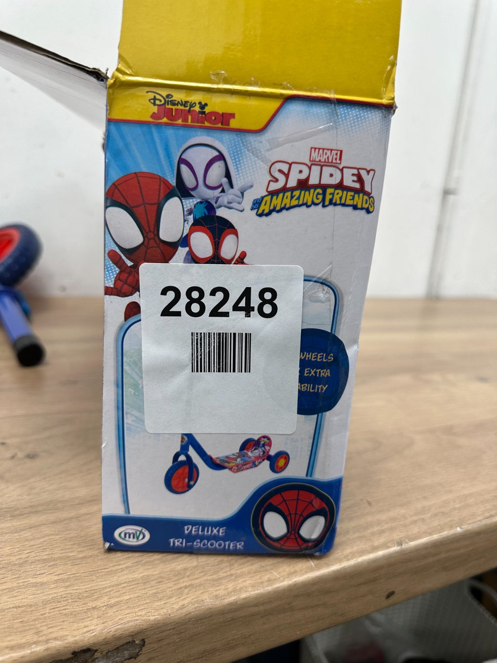 marvel spidey and his amazing friends Deluxe Tri-scooter