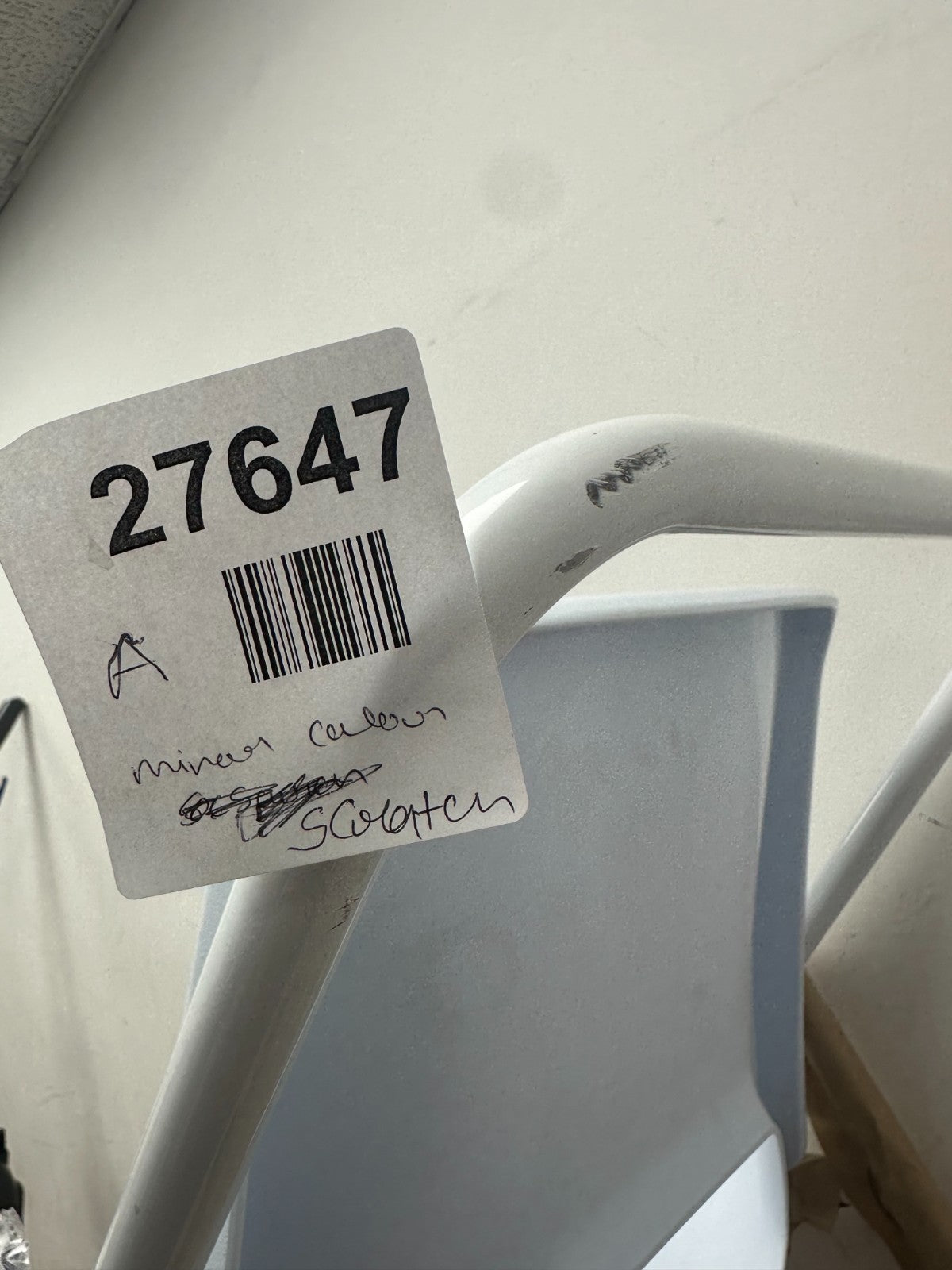 Aidapt Hythe Mobile Shower Chair with Castors - VB648