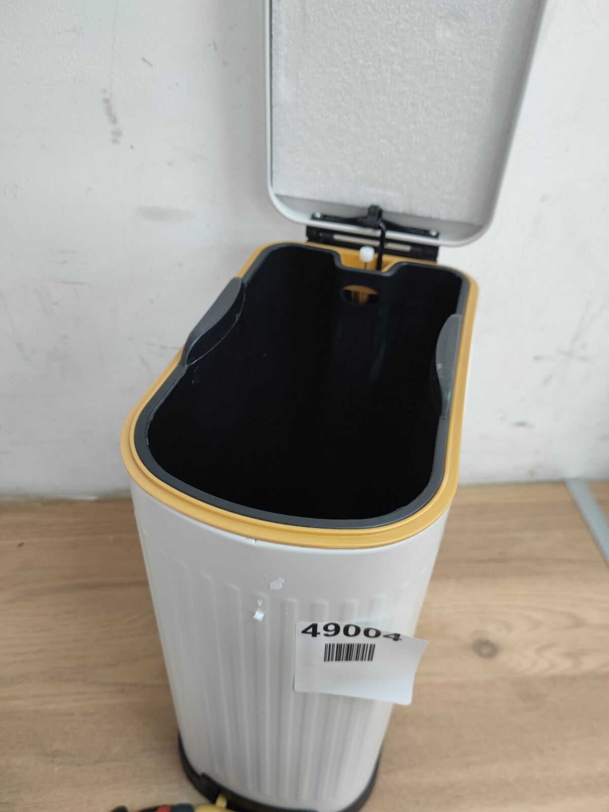 Elpheco pedal trash bin T28
