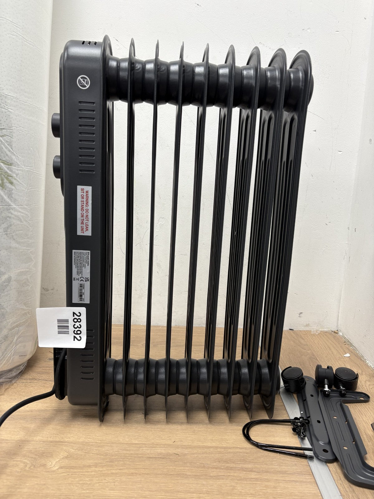 Russell Hobbs Electric Heater 2000W Grey 9 Fin Oil Filled Radiator RHOFR9004A