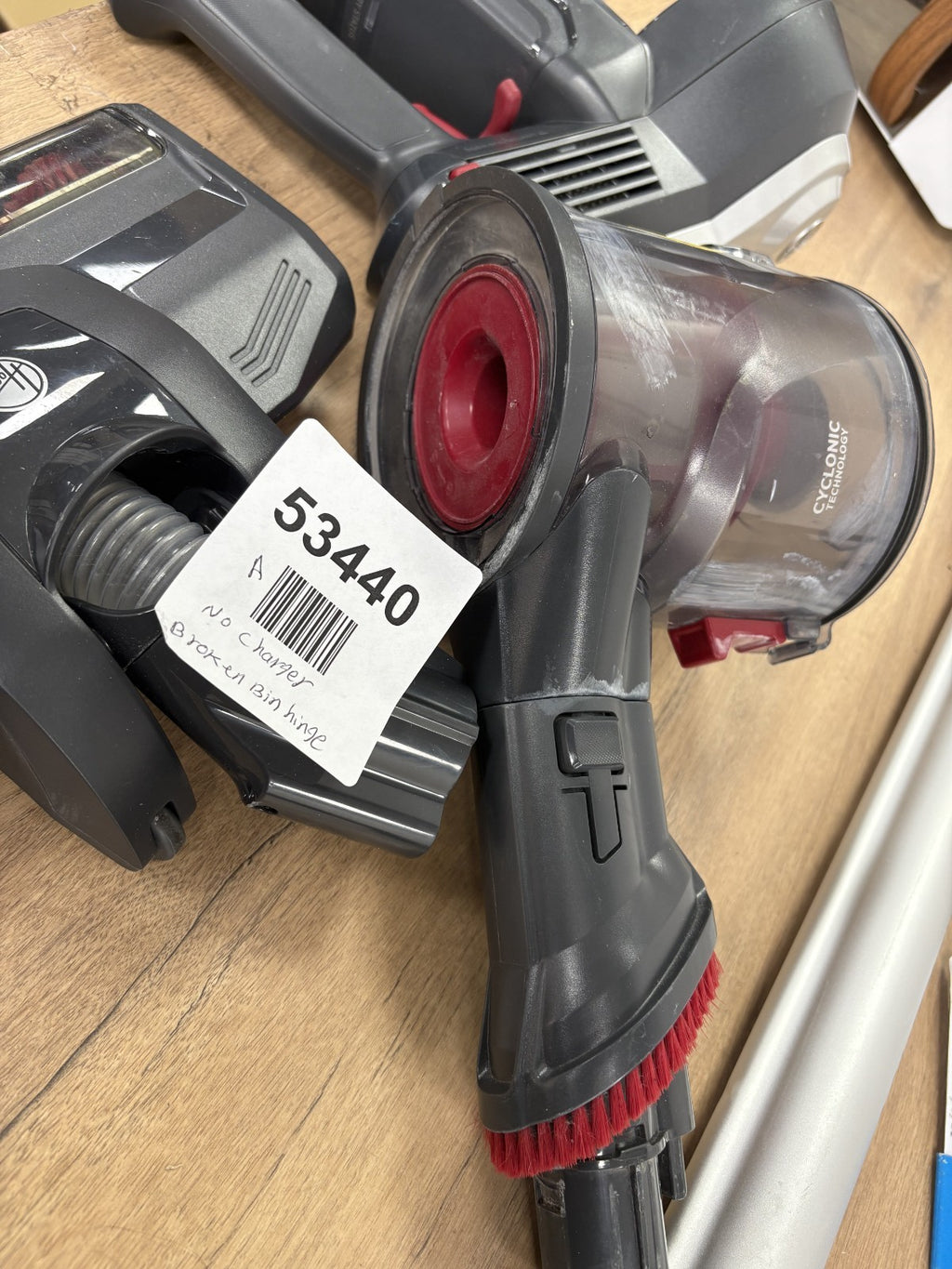 Hoover Cordless Vacuum Cleaner- No charger, Broken bin hinge
