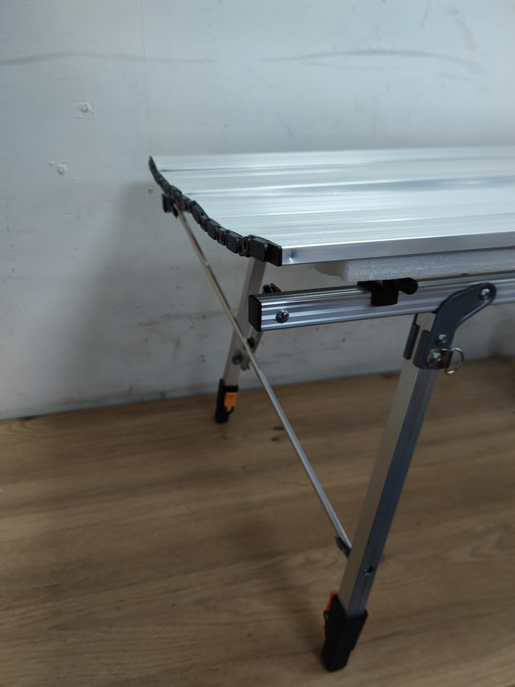 Nestling Picnic Dining Folding Table Outdoor