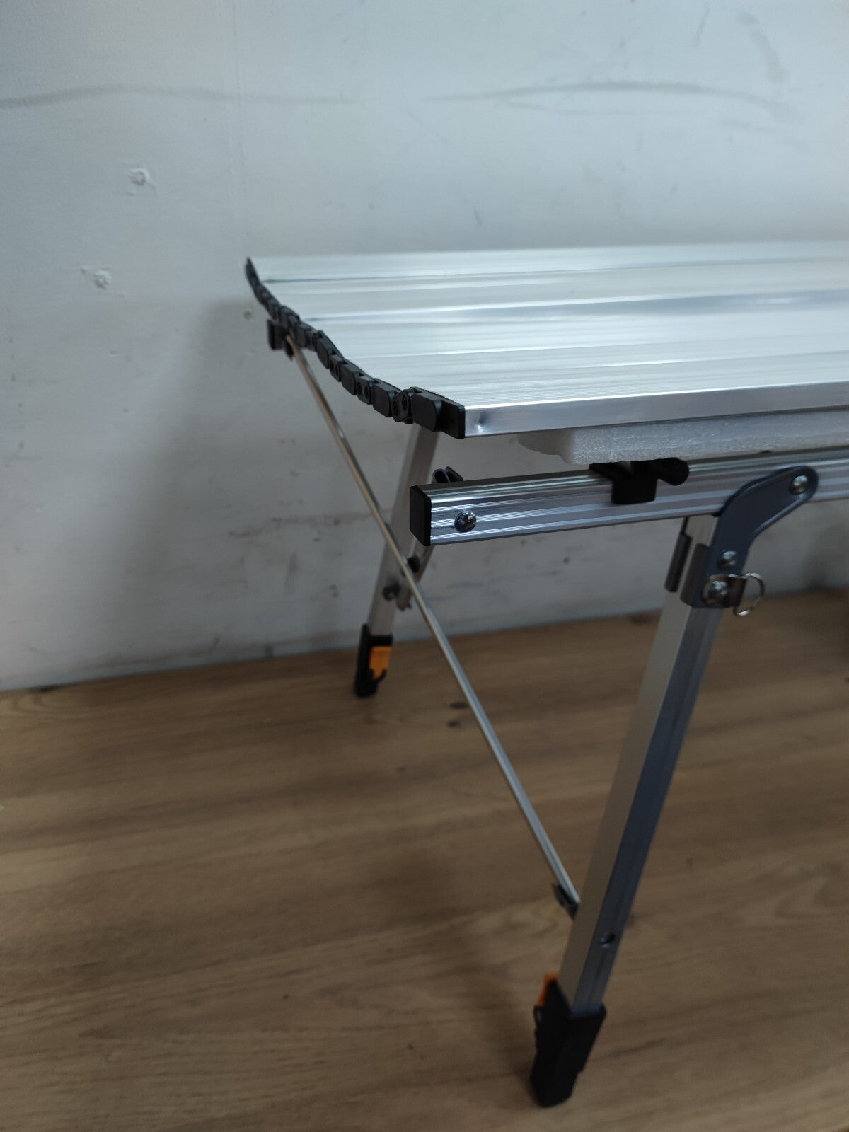 Nestling Picnic Dining Folding Table Outdoor