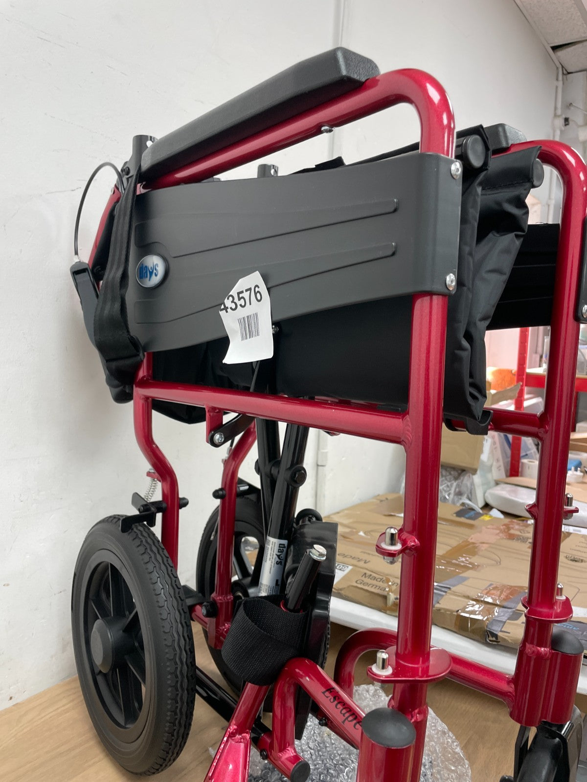 Lite Attendant Propelled Wheelchair – Lightweight Folding Wheelchair with Remova