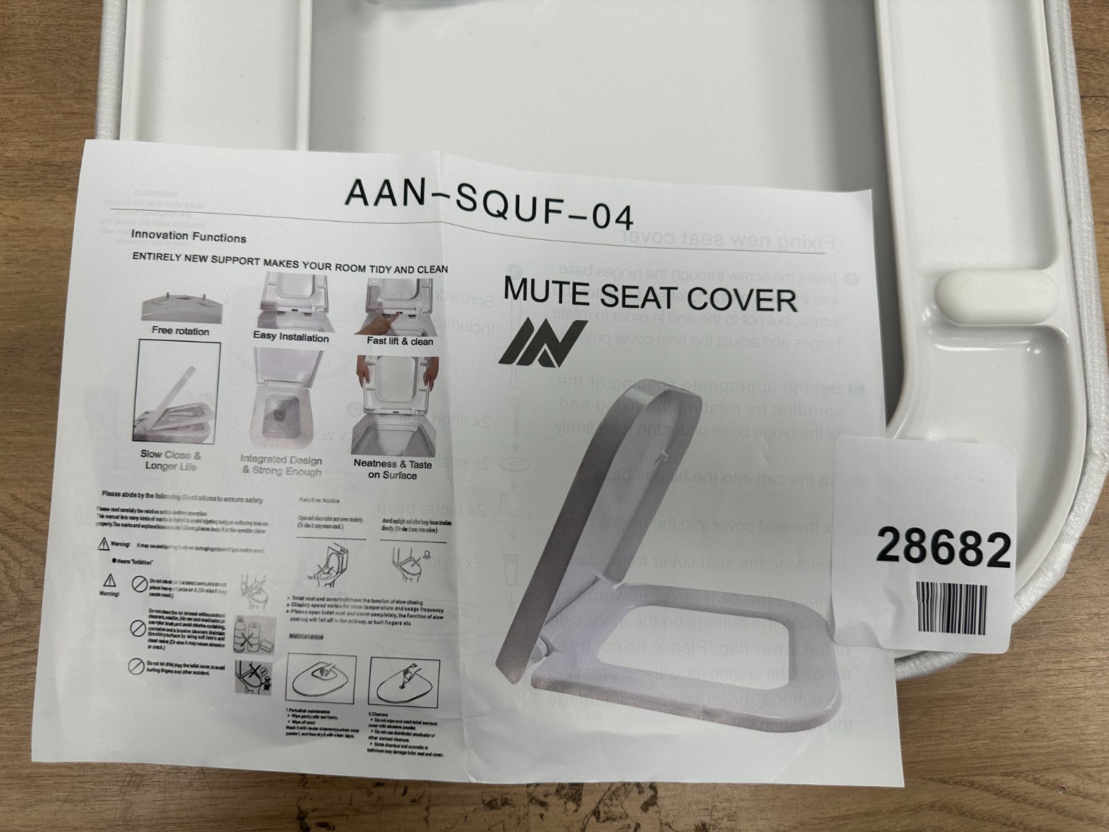 Square Toilet Seat with Soft Close and Quick Release Functions Mute Seat Cover P