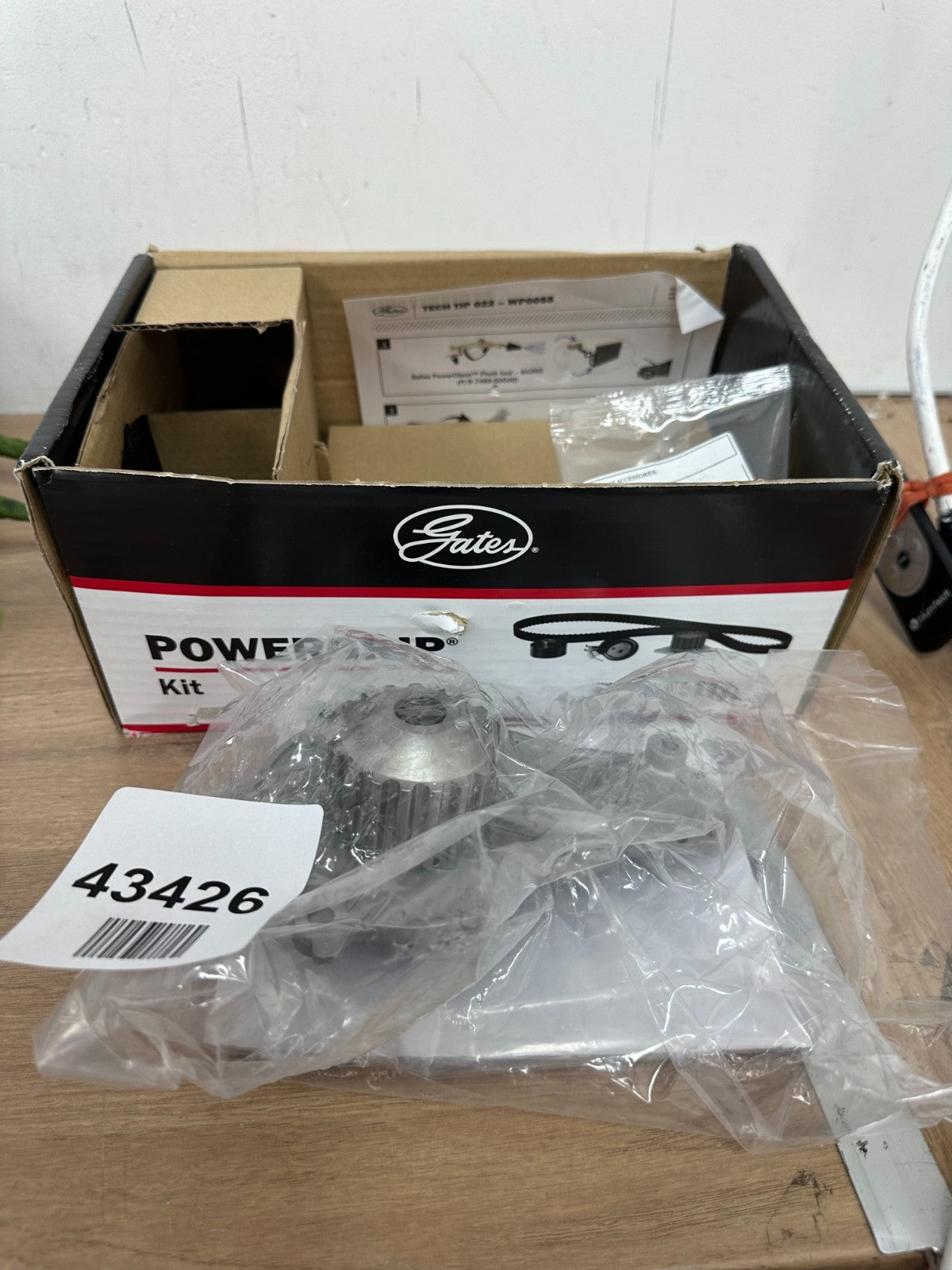 GATES POWERGRIP TIMING BELT KIT - WATER PUMP Part no. KP15598XS