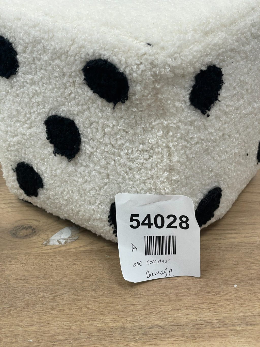 Dice Ottoman Cube Chair，Small Square Footstool- 1 corner damage